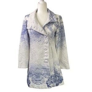 NWOT Gorgeous, unique, & very rare Disigual White & Blue Ombre Tapestry Coat